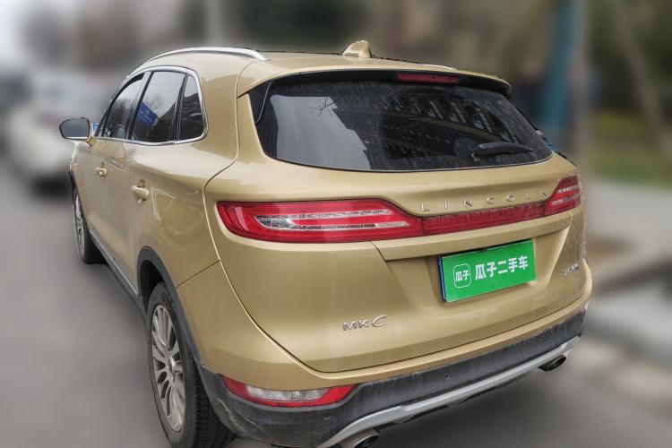Used Lincoln MKC 2014 2.0T Four-Wheel Drive Luxury Edition Rear Left 45 Deg