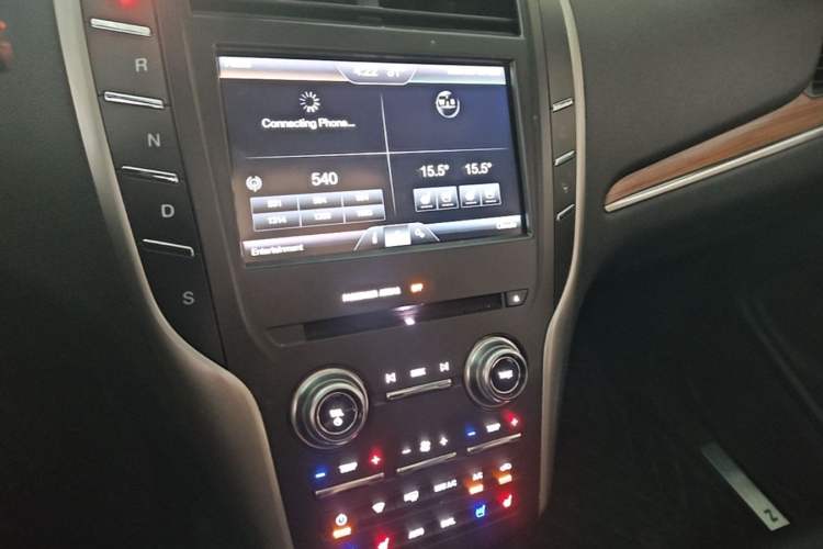 Used Lincoln MKC 2016 2.0T Two-Wheel Drive Luxury Edition Audio And AC Panel