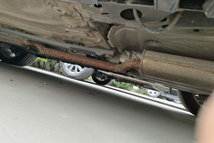 Used Lincoln MKC 2016 2.0T Two-Wheel Drive Deluxe Edition Chassis Rear Left