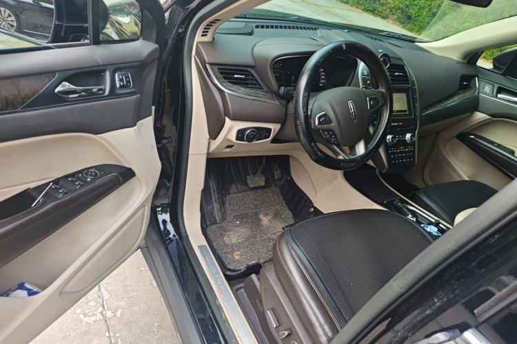 Used Lincoln MKC 2016 2.0T Four-Wheel Drive Luxury Edition Driver Seat