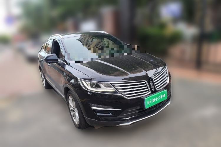 Used Lincoln MKC 2016 2.0T Two-Wheel Drive Luxury Edition Front Right 45 Deg