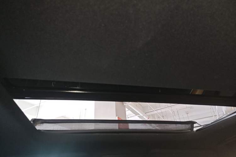 Used Lincoln MKC 2016 2.0T Two-Wheel Drive Luxury Edition Headliner
