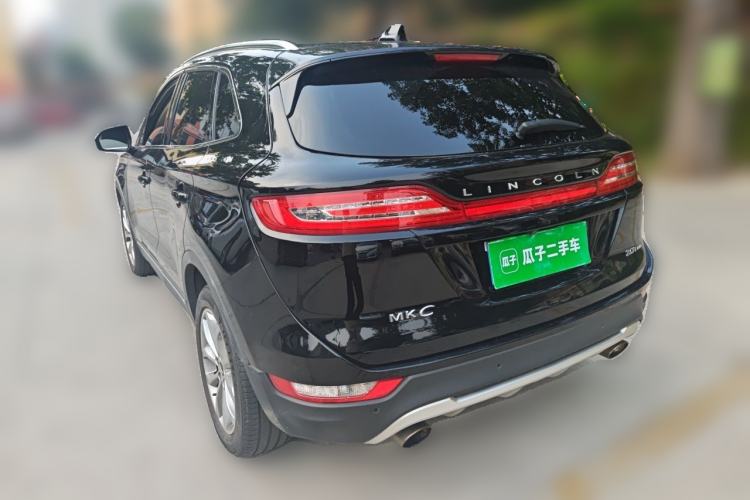 Used Lincoln MKC 2016 2.0T Four-Wheel Drive Luxury Edition Rear Left 45 Deg