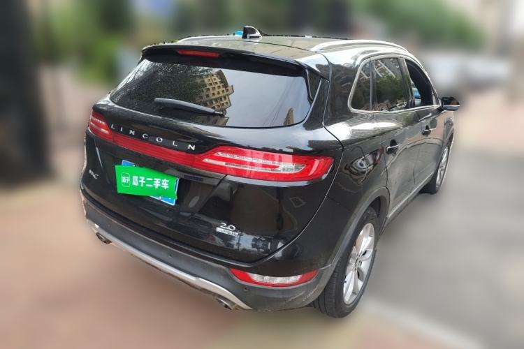 Used Lincoln MKC 2016 2.0T Two-Wheel Drive Luxury Edition Rear Right 45 Deg