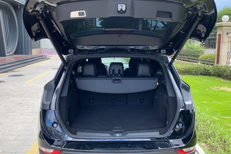 Used Lincoln MKC 2016 2.0T Two-Wheel Drive Luxury Edition Trunk
