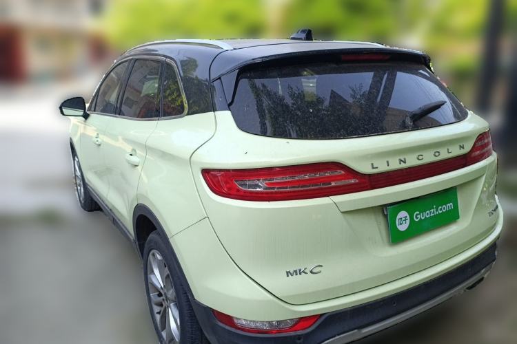 Used Lincoln MKC 2016 2.0T Two-Wheel Drive Luxury Edition Rear Left 45 Deg