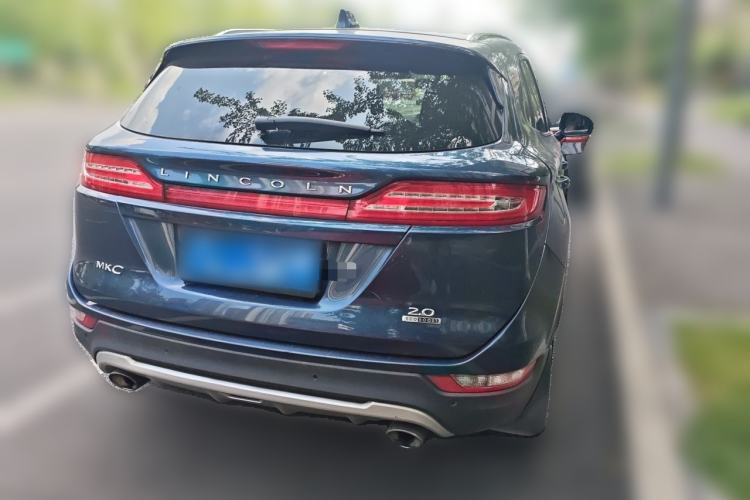 Used Lincoln MKC 2016 2.0T Two-Wheel Drive Deluxe Edition Rear