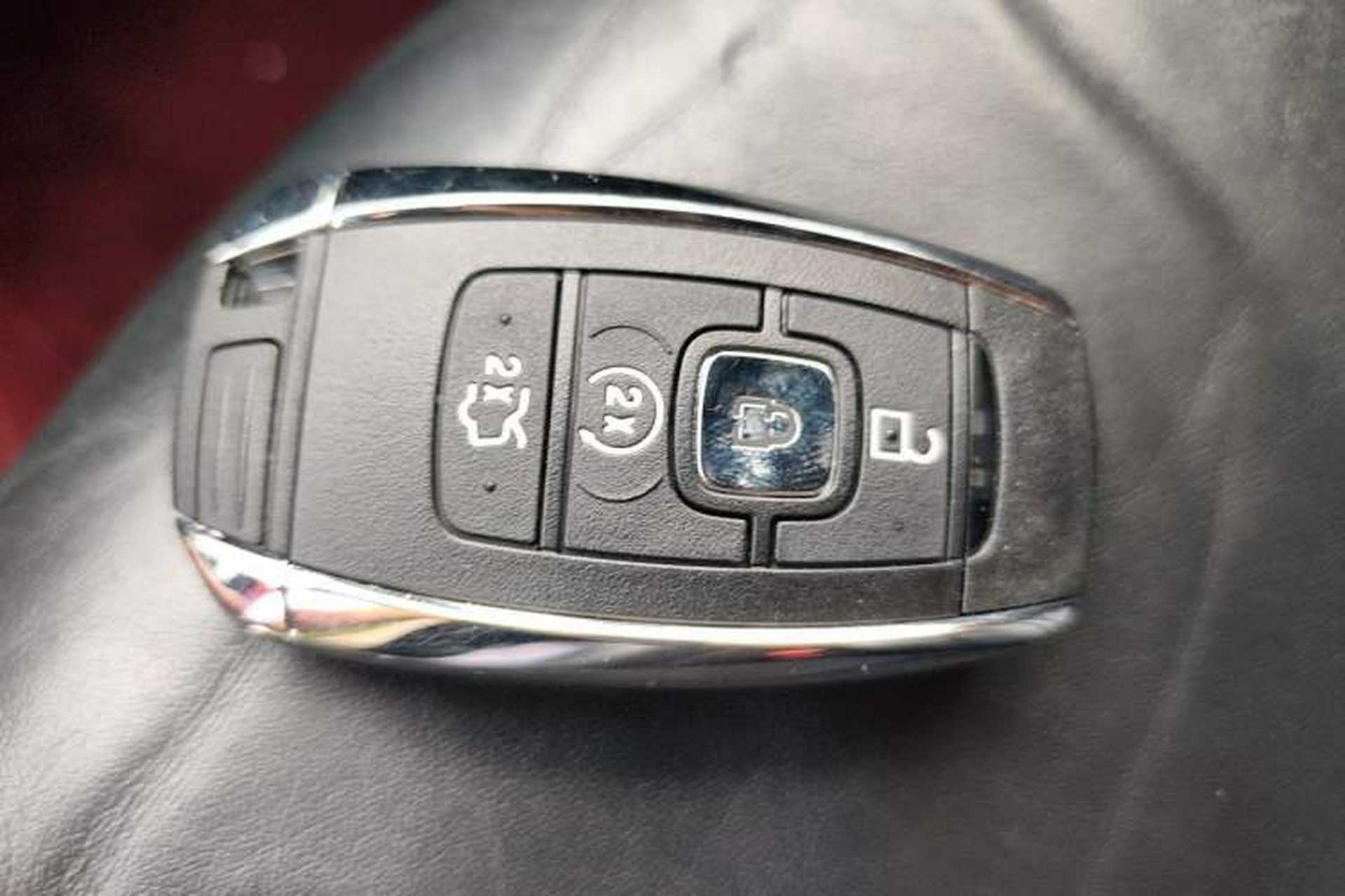 Used Lincoln MKC 2016 2.0T Two-Wheel Drive Luxury Edition Vehicle Key
