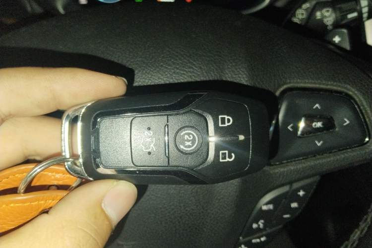 Used Lincoln MKC 2016 2.0T Four-Wheel Drive Prestige Edition Vehicle Key