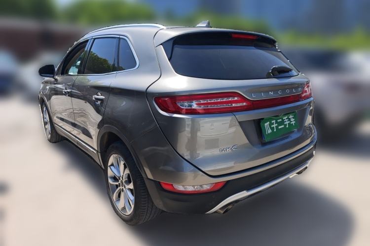 Used Lincoln MKC 2016 2.0T Two-Wheel Drive Luxury Edition Rear Left 45 Deg