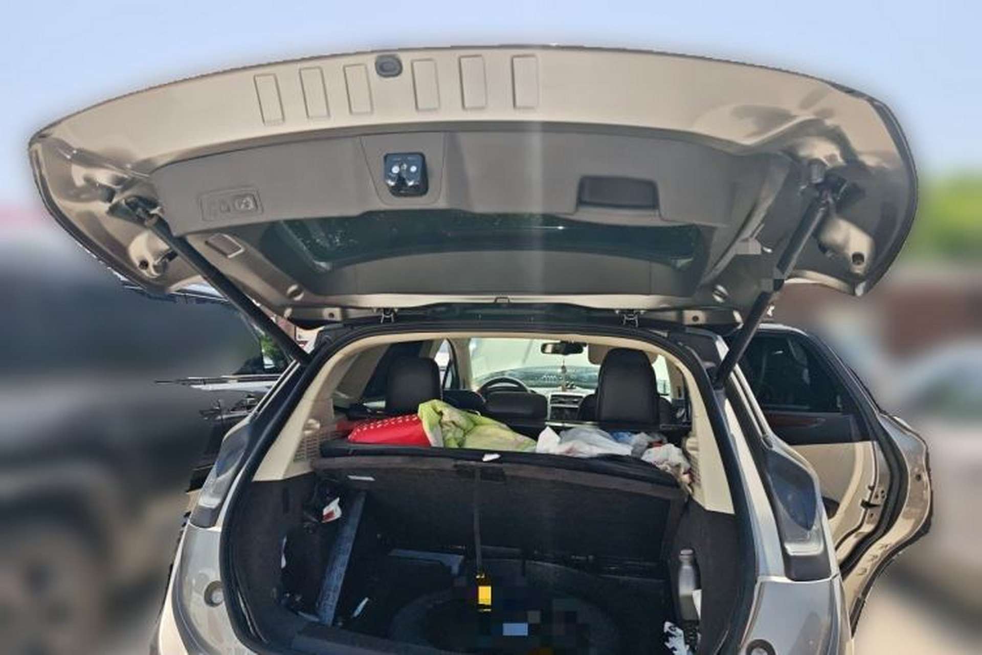 Used Lincoln MKC 2016 2.0T Two-Wheel Drive Luxury Edition Trunk