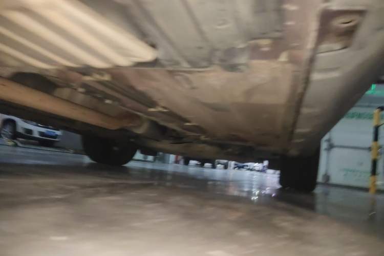 Used Lincoln MKC 2016 2.0T Two-Wheel Drive Luxury Edition Chassis Rear Right