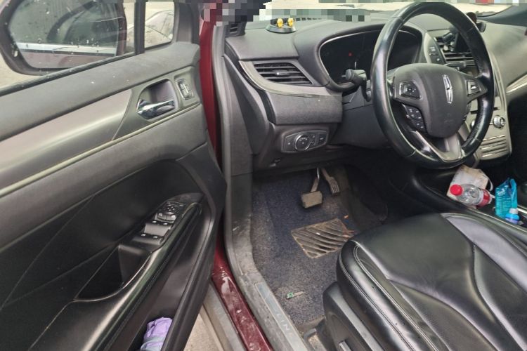 Used Lincoln MKC 2016 2.0T Two-Wheel Drive Deluxe Edition Driver Seat