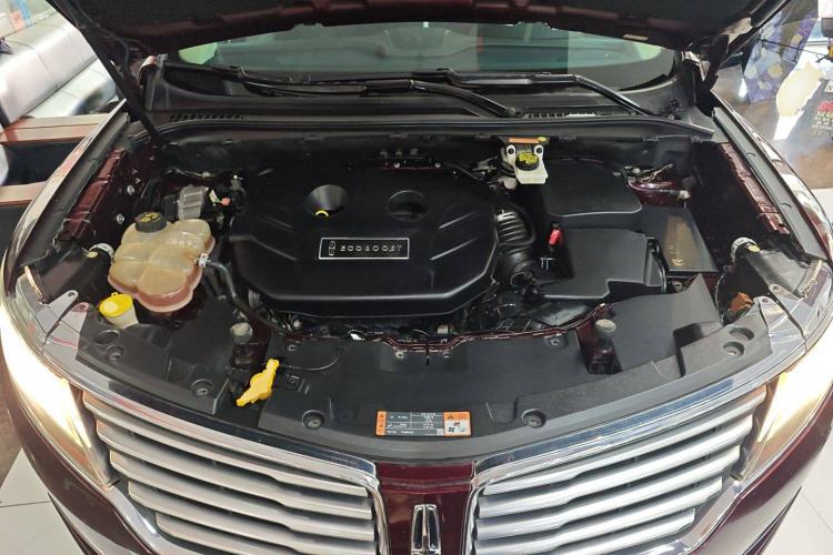 Used Lincoln MKC 2016 2.0T Four-Wheel Drive Luxury Edition Engine Bay
