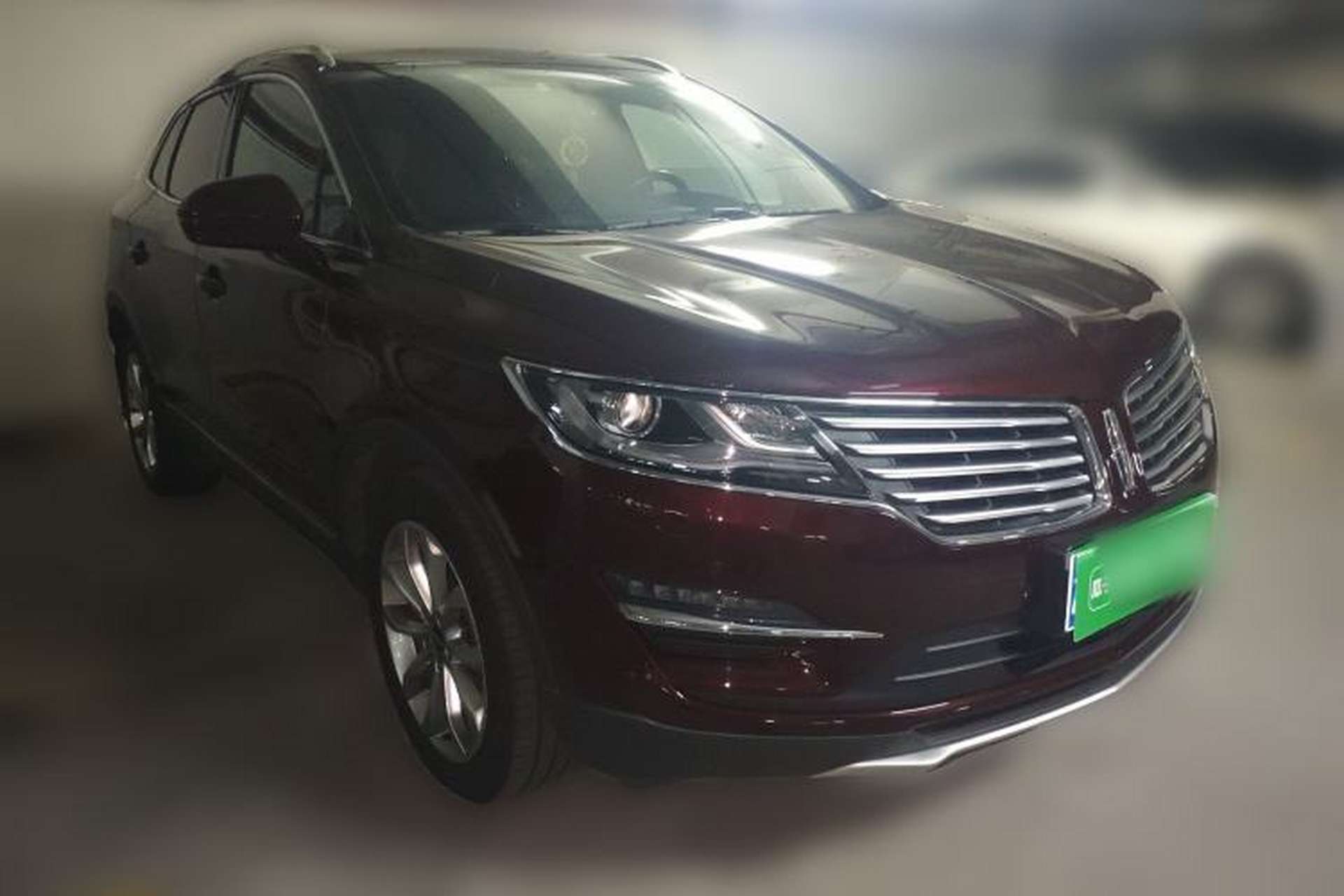 Used Lincoln MKC 2016 2.0T Four-Wheel Drive Luxury Edition Front Right 45 Deg