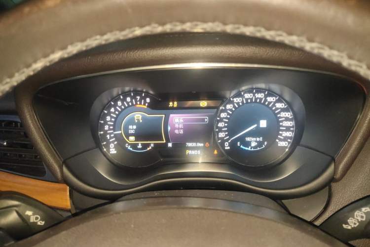 Used Lincoln MKC 2016 2.0T Two-Wheel Drive Luxury Edition Instrument Cluster