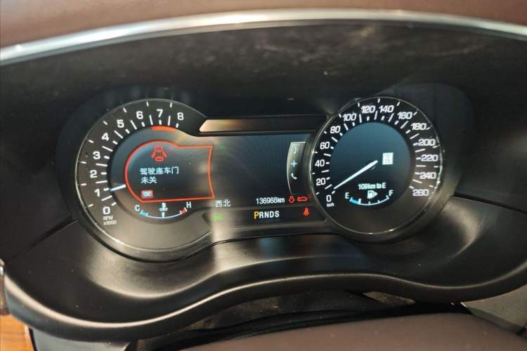 Used Lincoln MKC 2016 2.0T Four-Wheel Drive Luxury Edition Odometer Close Up