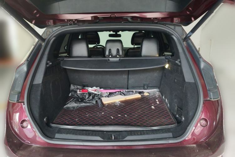 Used Lincoln MKC 2016 2.0T Two-Wheel Drive Deluxe Edition Trunk