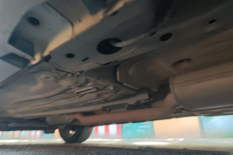 Used Lincoln MKC 2016 2.0T Two-Wheel Drive Deluxe Edition Chassis Front Right