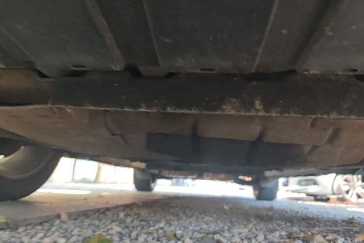 Used Lincoln MKC 2016 2.0T Two-Wheel Drive Deluxe Edition Chassis Rear