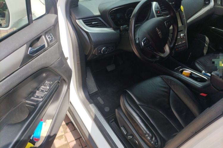 Used Lincoln MKC 2016 2.0T Two-Wheel Drive Deluxe Edition Driver Seat