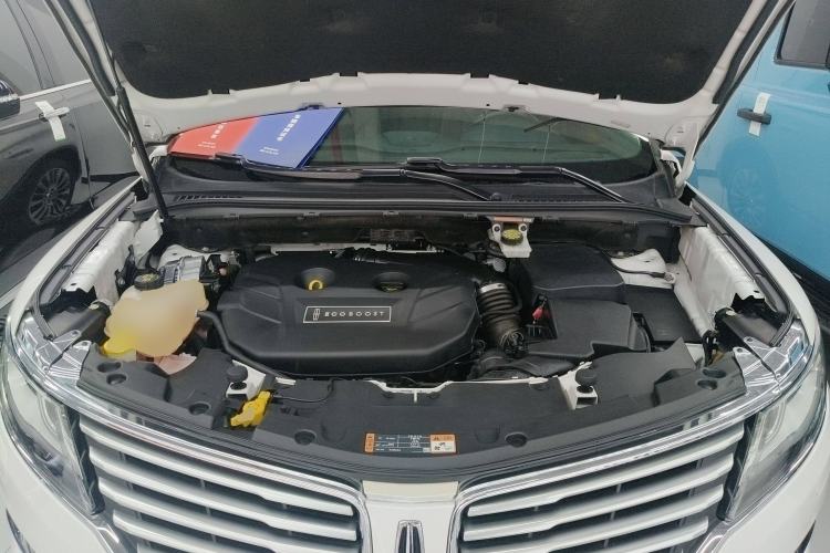 Used Lincoln MKC 2016 2.0T Four-Wheel Drive Luxury Edition Engine Bay