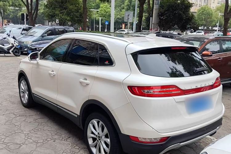 Used Lincoln MKC 2016 2.0T Two-Wheel Drive Luxury Edition Exterior 3