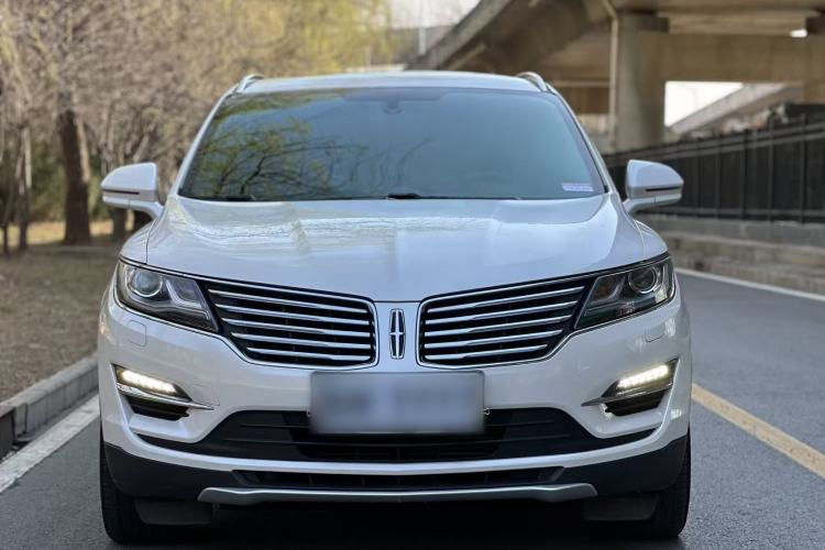 Used Lincoln MKC 2016 2.0T Two-Wheel Drive Deluxe Edition Exterior 3