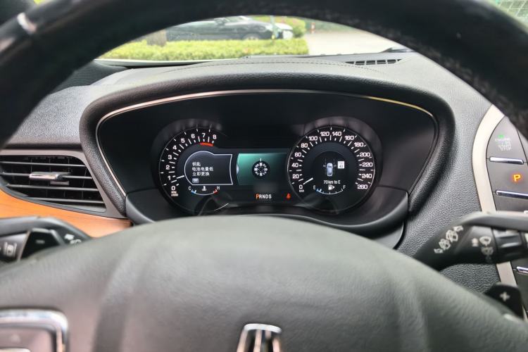 Used Lincoln MKC 2016 2.0T Four-Wheel Drive Prestige Edition Instrument Cluster
