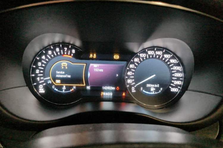 Used Lincoln MKC 2016 2.0T Two-Wheel Drive Luxury Edition Instrument Cluster