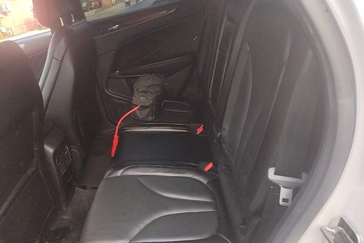 Used Lincoln MKC 2016 2.0T Two-Wheel Drive Luxury Edition Left Rear Seat