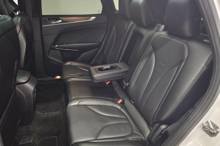 Used Lincoln MKC 2016 2.0T Two-Wheel Drive Luxury Edition Left Rear Seat