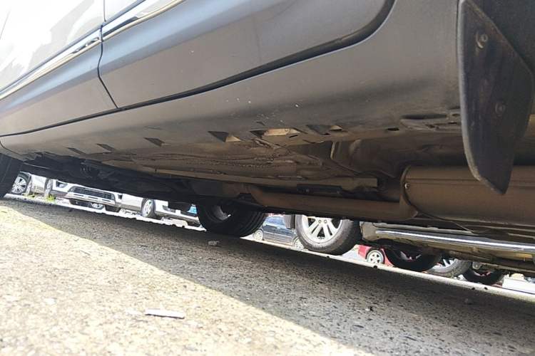 Used Lincoln MKC 2016 2.0T Two-Wheel Drive Luxury Edition Left Side Sill