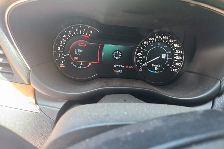 Used Lincoln MKC 2016 2.0T Four-Wheel Drive Luxury Edition Odometer Close Up