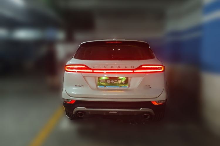 Used Lincoln MKC 2016 2.0T Two-Wheel Drive Luxury Edition Rear