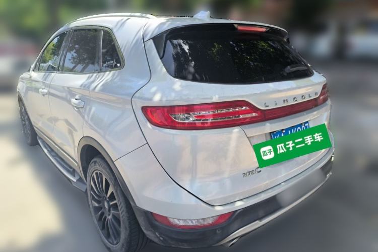 Used Lincoln MKC 2016 2.0T Four-Wheel Drive Luxury Edition Rear Left 45 Deg