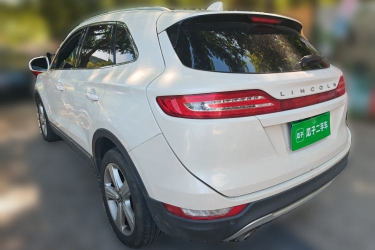 Used Lincoln MKC 2016 2.0T Two-Wheel Drive Deluxe Edition Rear Left 45 Deg