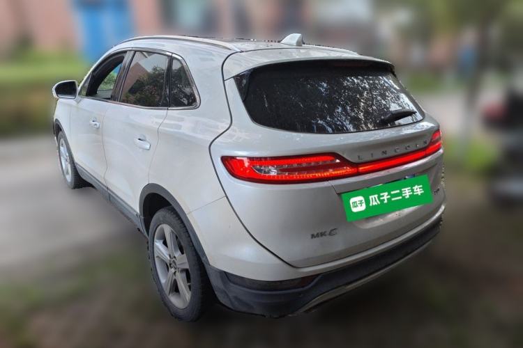 Used Lincoln MKC 2016 2.0T Two-Wheel Drive Luxury Edition Rear Left 45 Deg