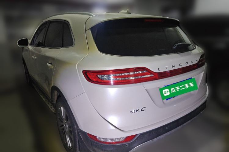 Used Lincoln MKC 2016 2.0T Four-Wheel Drive Luxury Edition Rear Left 45 Deg