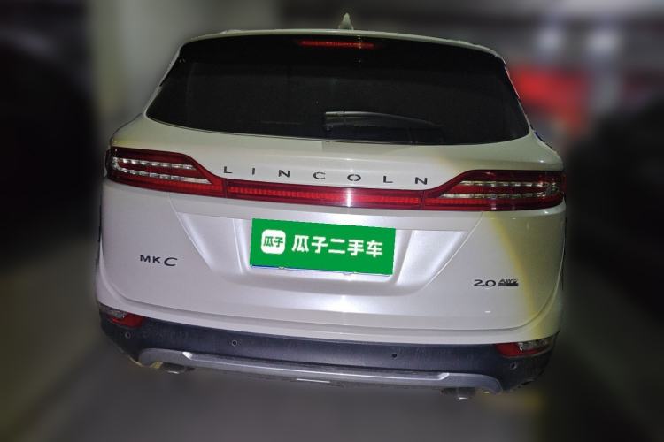 Used Lincoln MKC 2016 2.0T Four-Wheel Drive Luxury Edition Rear