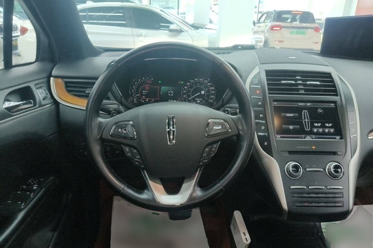 Used Lincoln MKC 2016 2.0T Four-Wheel Drive Luxury Edition Steering Wheel