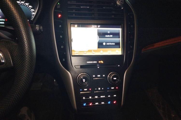 Used Lincoln MKC 2017 2.0T Four-Wheel Drive Zunya Edition Audio And AC Panel