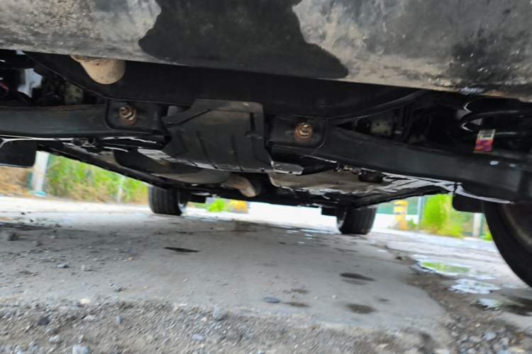Used Lincoln MKC 2017 2.0T Two-Wheel Drive Deluxe Edition Chassis Rear