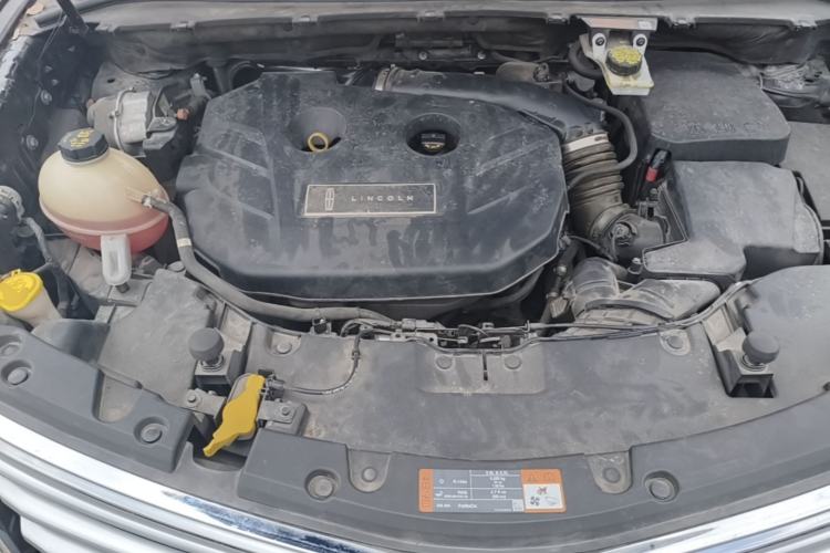 Used Lincoln MKC 2017 2.0T Two-Wheel-Drive Luxury Edition Engine Bay