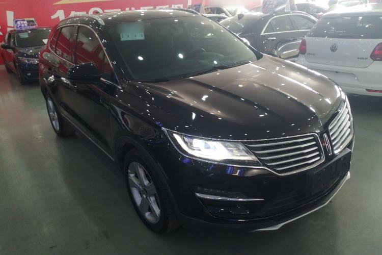 Used Lincoln MKC 2017 2.0T Two-Wheel Drive Deluxe Edition Exterior 2