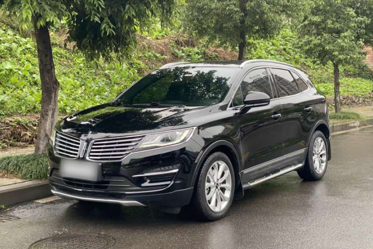 Used Lincoln MKC 2017 2.0T Two-Wheel-Drive Luxury Edition Exterior 5