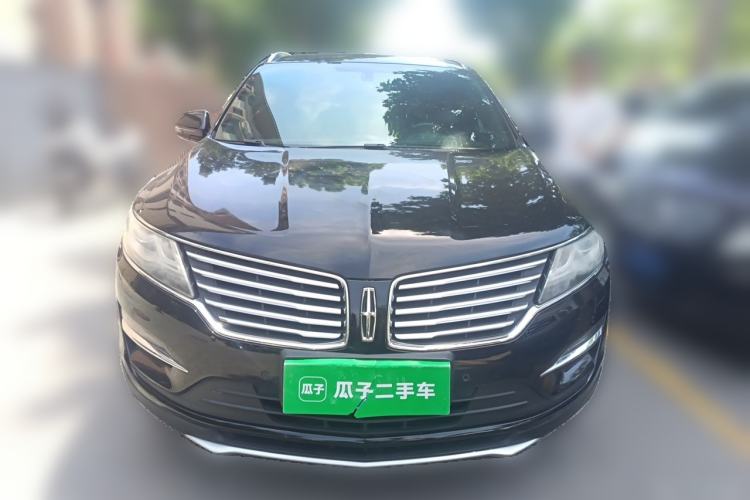 Used Lincoln MKC 2017 2.0T Two-Wheel-Drive Luxury Edition Front