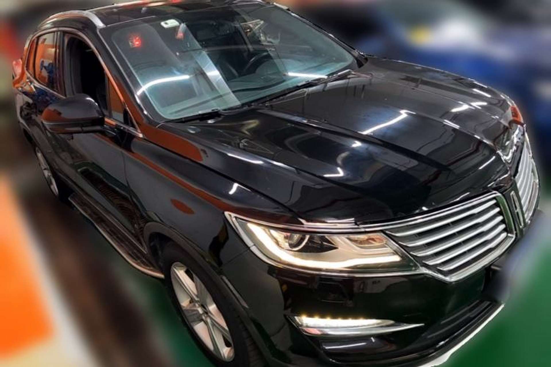 Used Lincoln MKC 2017 2.0T Two-Wheel Drive Zunyue Edition Front Right 45 Deg