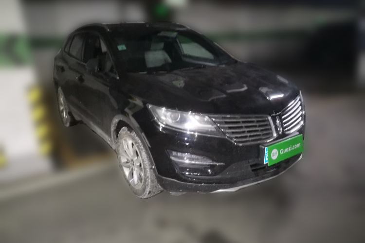 Used Lincoln MKC 2017 2.0T Four-Wheel Drive Zunya Edition Front Right 45 Deg