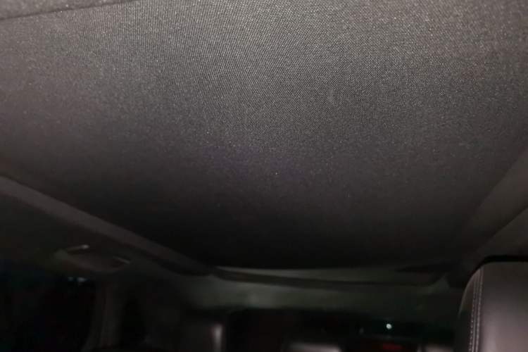 Used Lincoln MKC 2017 2.0T Two-Wheel-Drive Luxury Edition Headliner